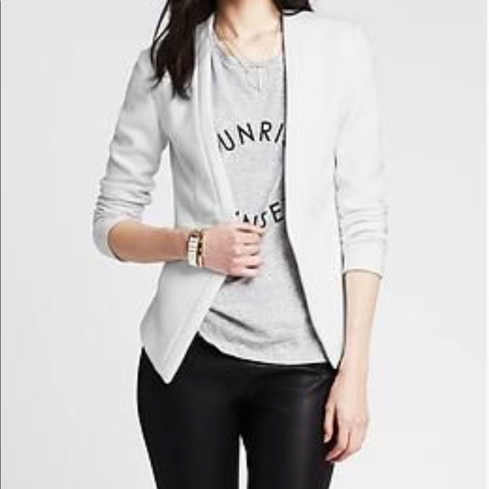 NEW❗️Banana Republic white open front blazer